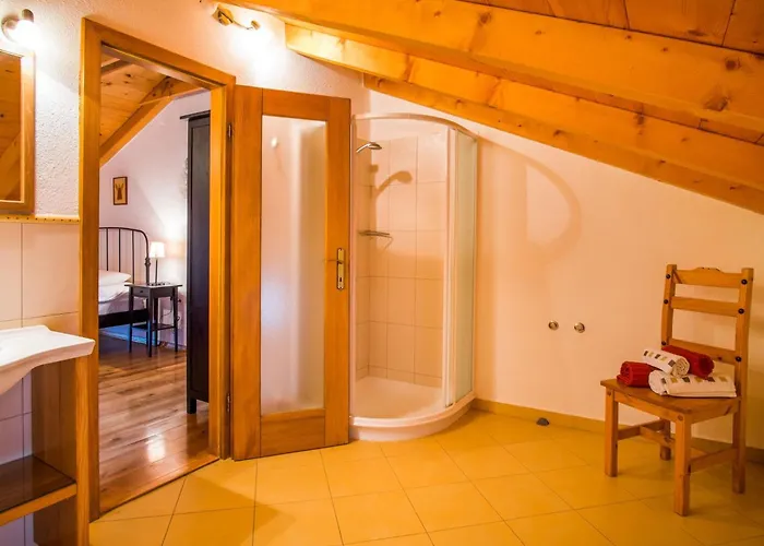 Case de vacanță Mit Pool- Olivengarten Und Meerblick By Interhome *