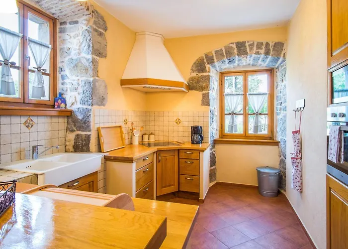 Mit Pool- Olivengarten Und Meerblick By Interhome בית נופש *