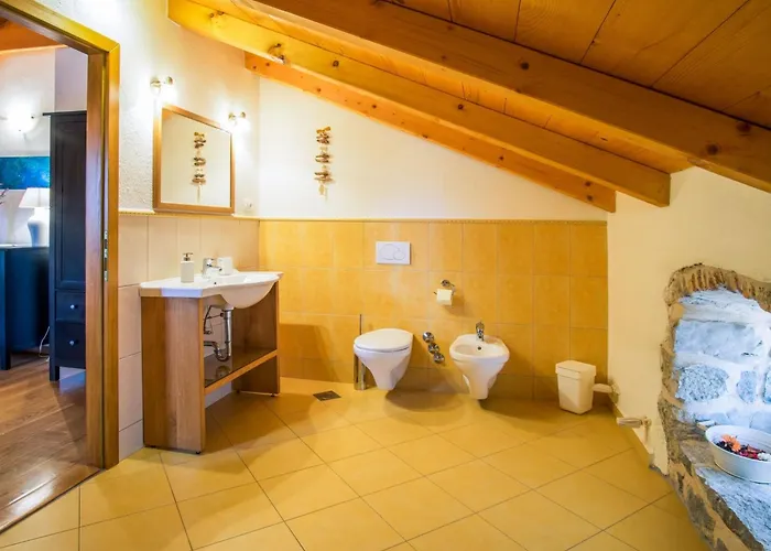 Mit Pool- Olivengarten Und Meerblick By Interhome בית נופש