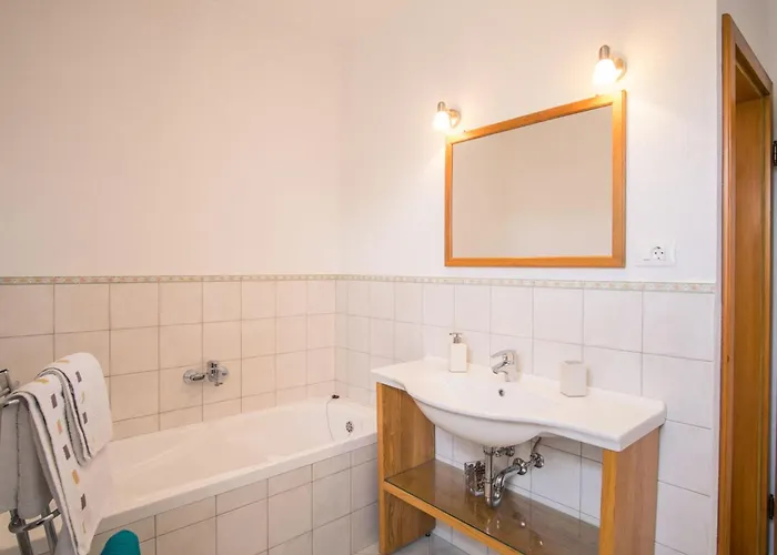 Mit Pool- Olivengarten Und Meerblick By Interhome *