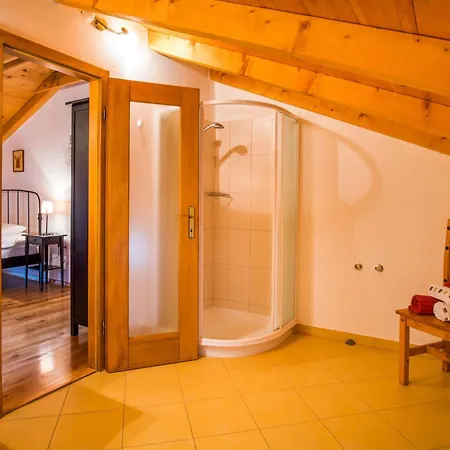 度假居 Mit Pool- Olivengarten Und Meerblick By Interhome *